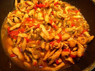 Pollo con pimientos